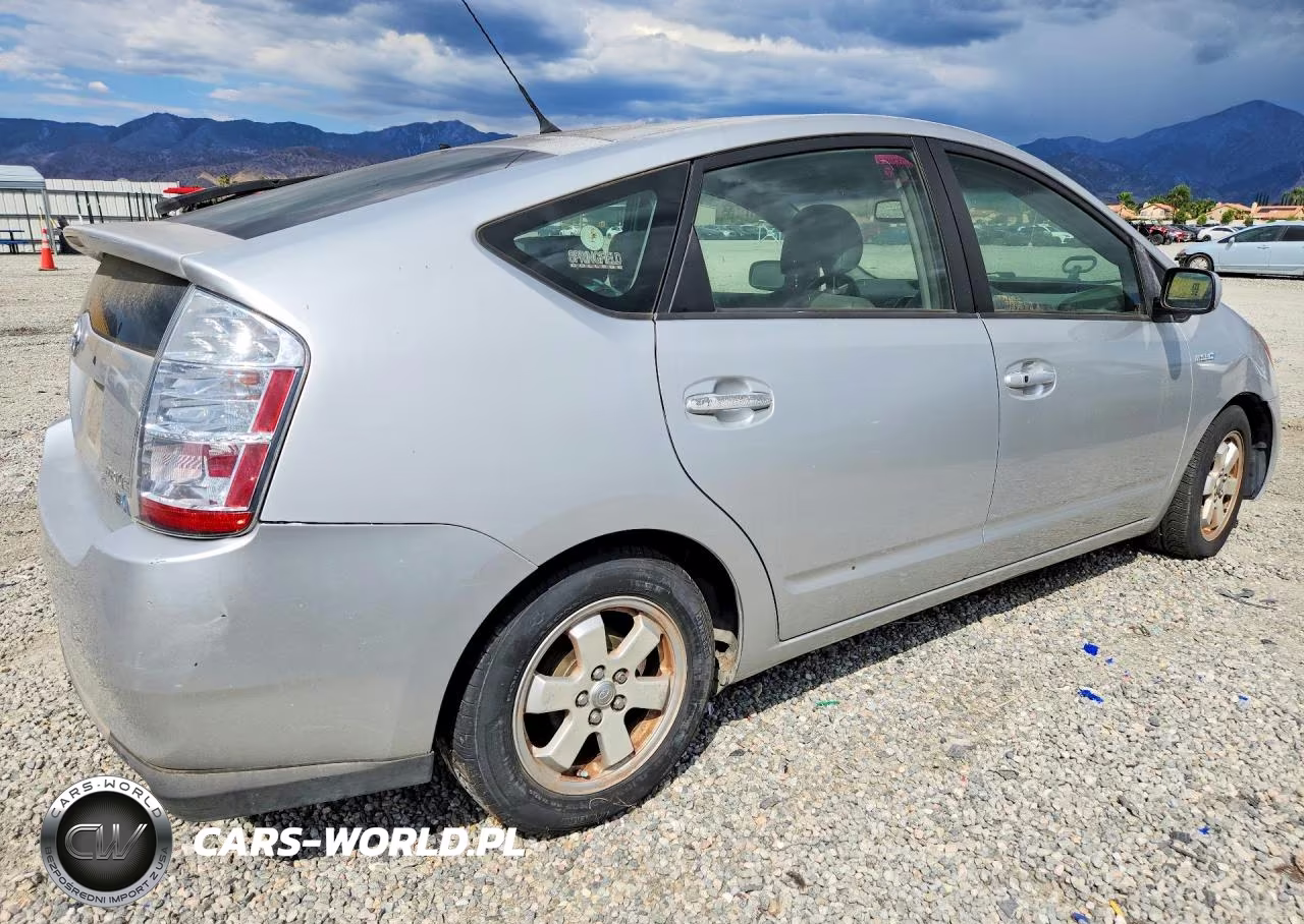 2006 Toyota Prius Base VIN:JTDKB20U963131730 - 3