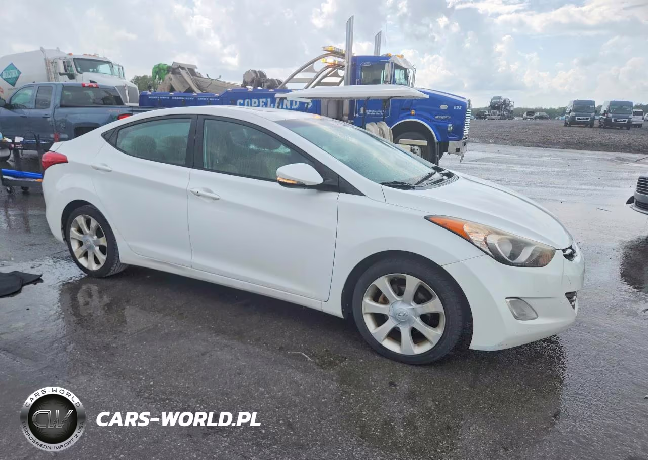 2012 Hyundai Elantra Limited VIN:5NPDH4AE1CH118884 - 4