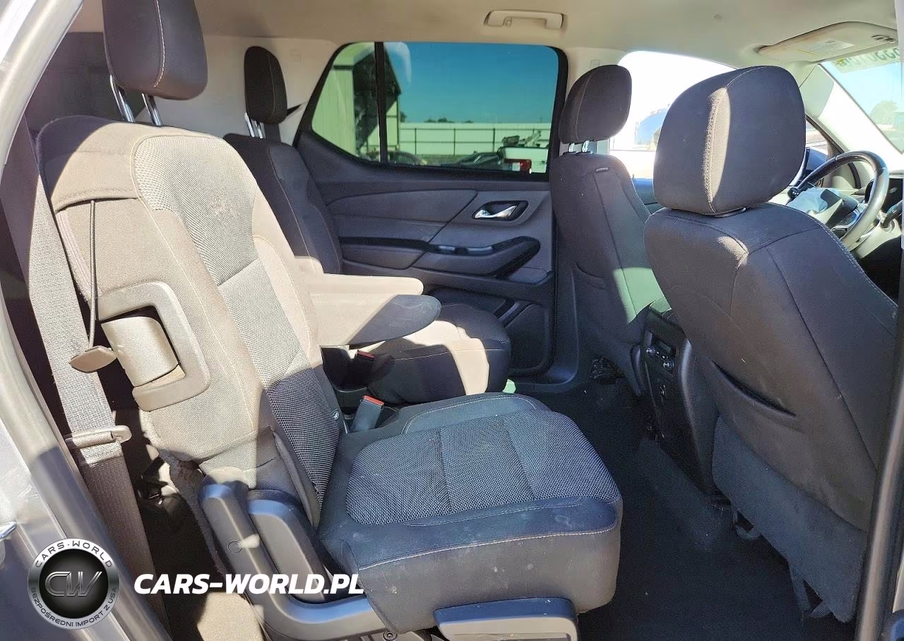 2018 Chevrolet Traverse Lt VIN:1GNERGKW0JJ183196 - 11
