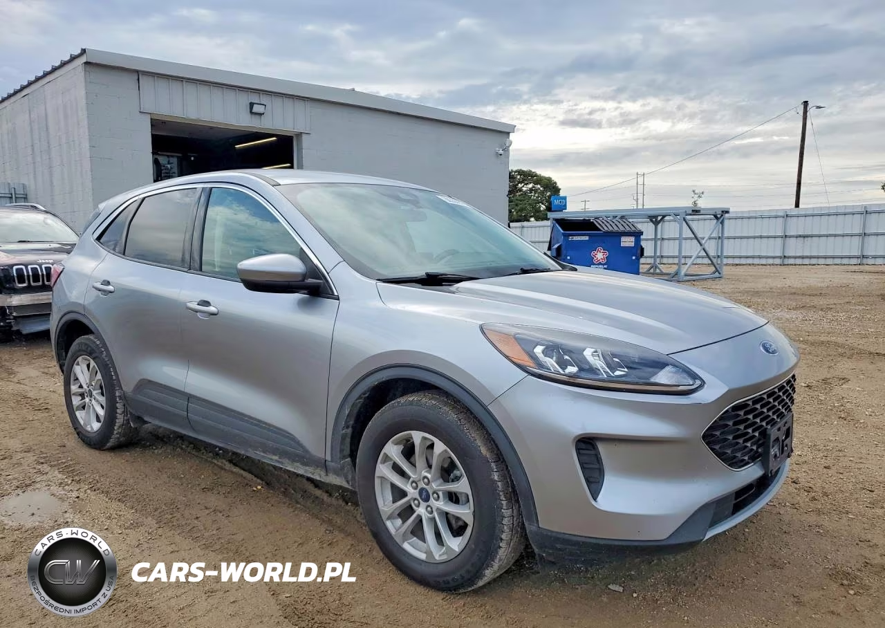 2021 Ford Escape Se VIN:1FMCU9BZ6MUA83574 - 4