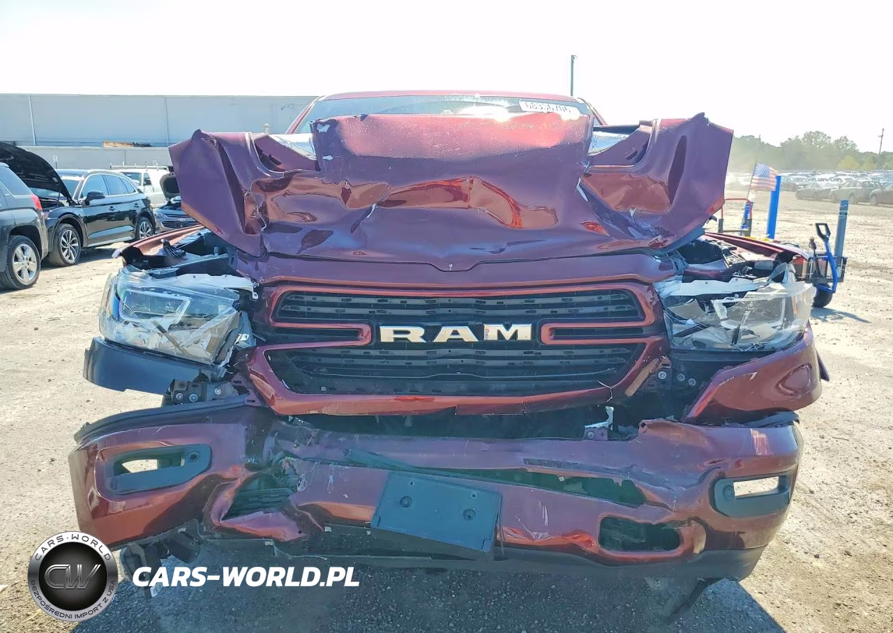 2021 Ram 1500 Laramie VIN:1C6SRFJT8MN718650 - 5