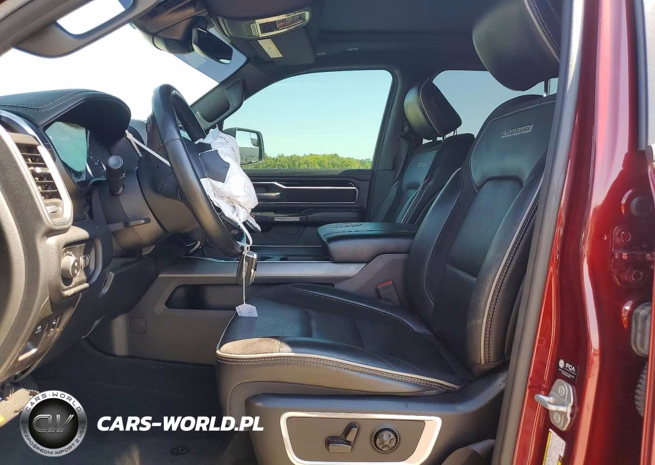 2021 Ram 1500 Laramie VIN:1C6SRFJT8MN718650 - 7