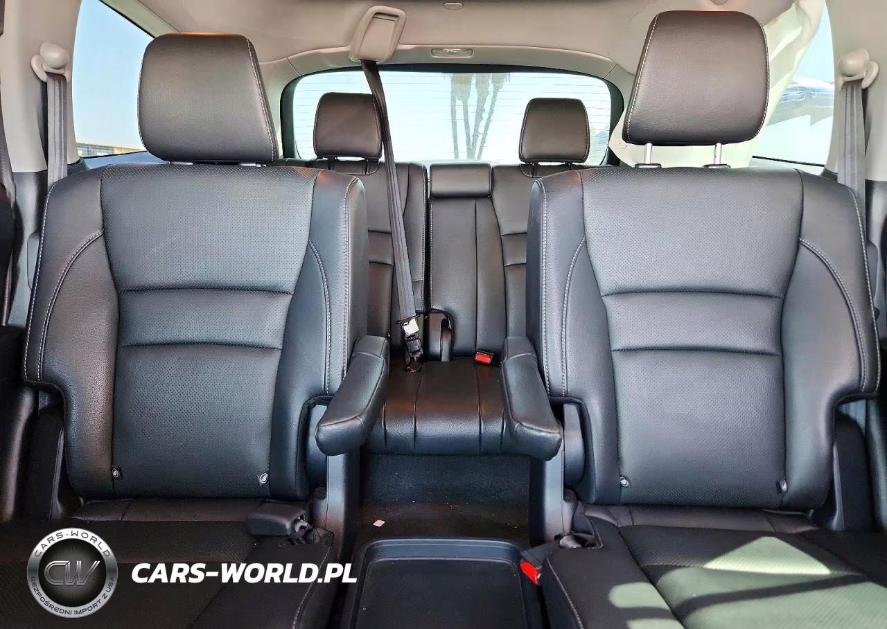 2021 Honda Pilot Elite VIN:5FNYF6H0XMB004329 - 10