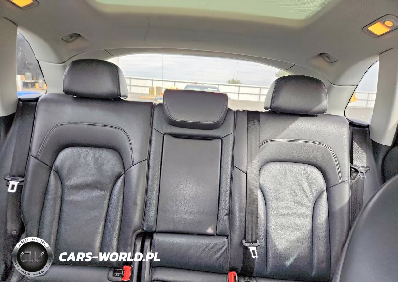2015 Audi Q5 Premium Plus VIN:WA1LFAFPXFA053887 - 10