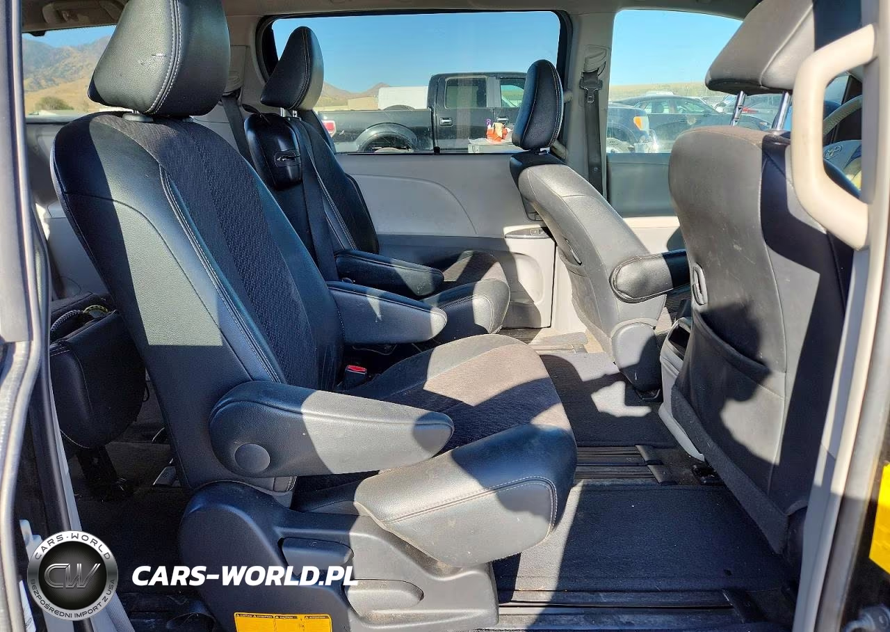 2012 Toyota Sienna Sport VIN:5TDXK3DC9CS179221 - 11