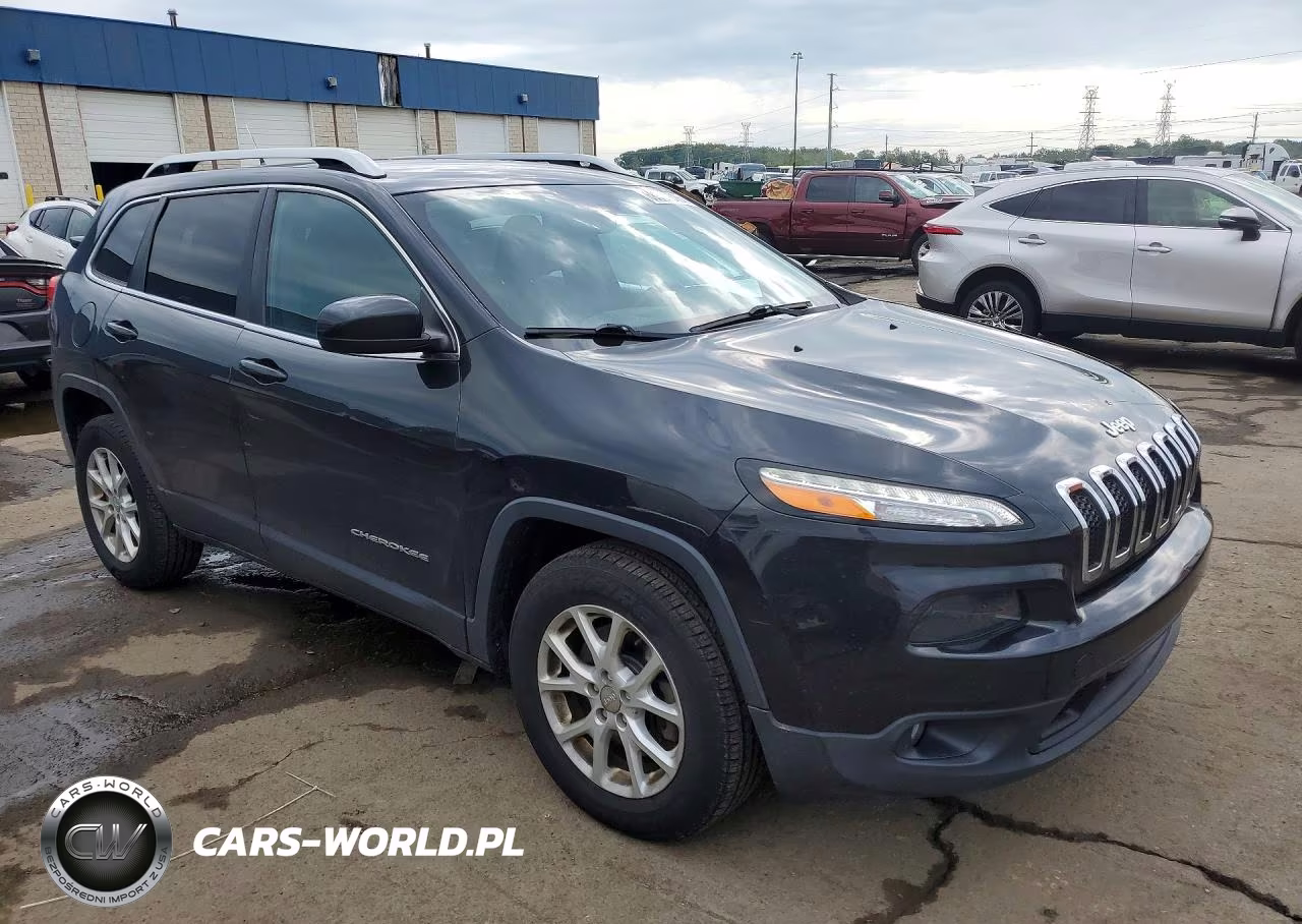 2015 Jeep Cherokee Latitude VIN:1C4PJMCB3FW606639 - 4
