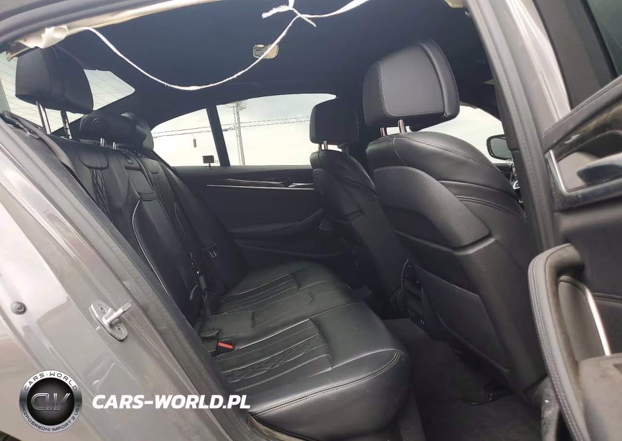 2021 BMW M550Xi VIN:WBA13BK08MCF08127 - 10