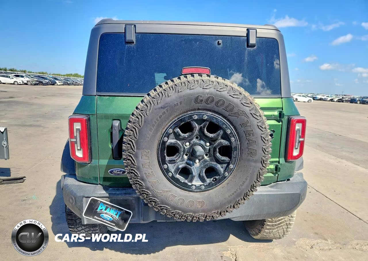 2024 Ford Bronco Wildtrak VIN:1FMEE2BP2RLA11814 - 6