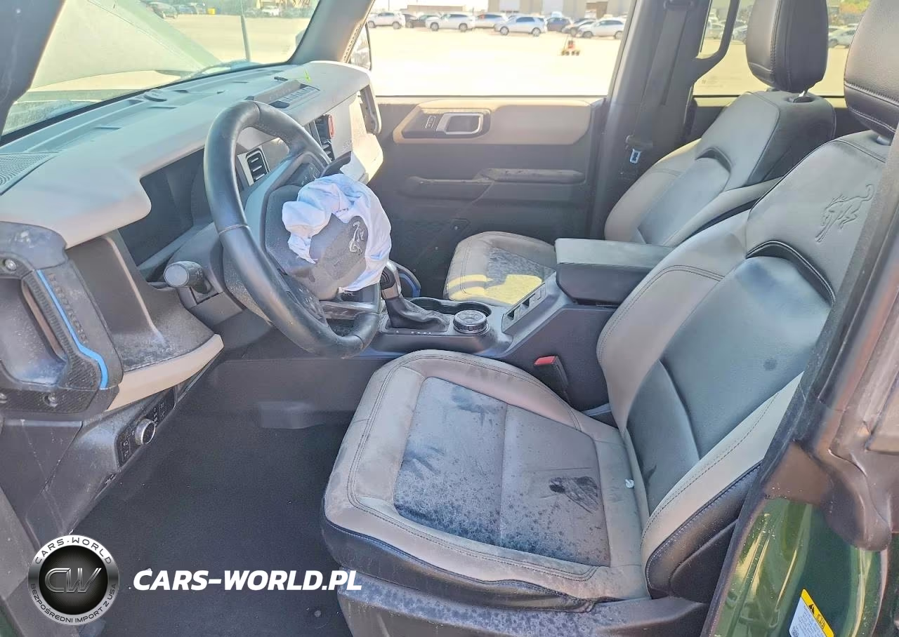 2024 Ford Bronco Wildtrak VIN:1FMEE2BP2RLA11814 - 7
