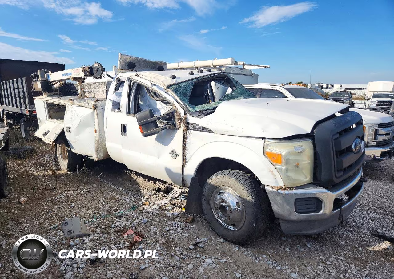 2012 Ford F350 Super Duty VIN:1FD8X3HT5CEB10964 - 4