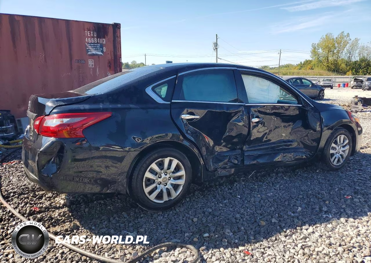 2018 Nissan Altima 2.5 S VIN:1N4AL3APXJC143746 - 3