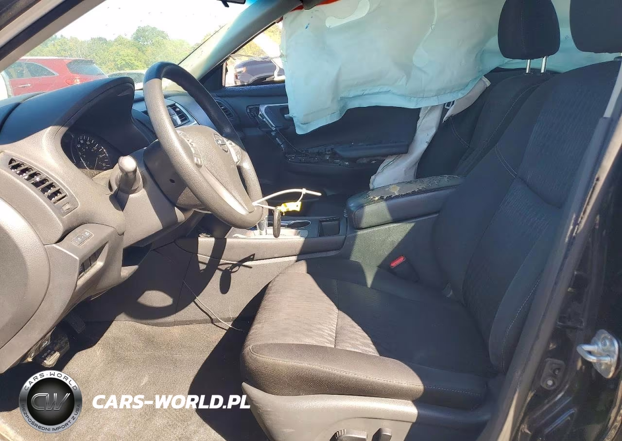 2018 Nissan Altima 2.5 S VIN:1N4AL3APXJC143746 - 7