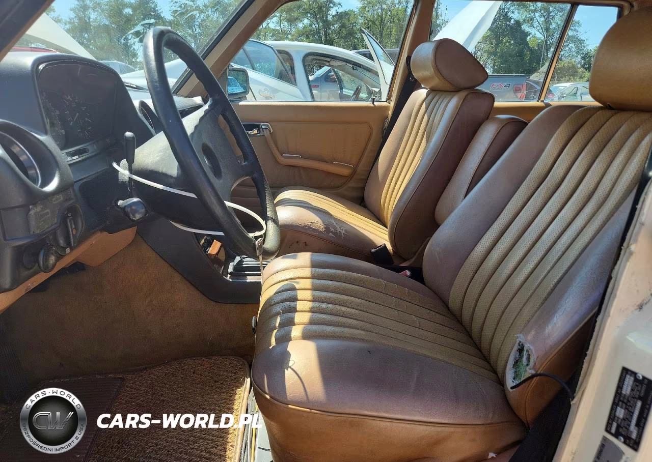 1985 Mercedes-Benz 300 Tdt VIN:WDBAB93C9FF031146 - 7