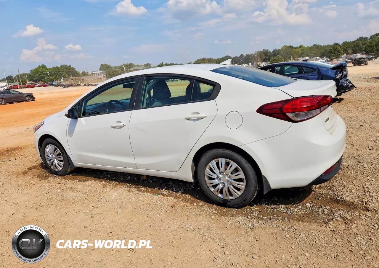 2018 Kia Forte Lx VIN:3KPFK4A7XJE205633 - 2