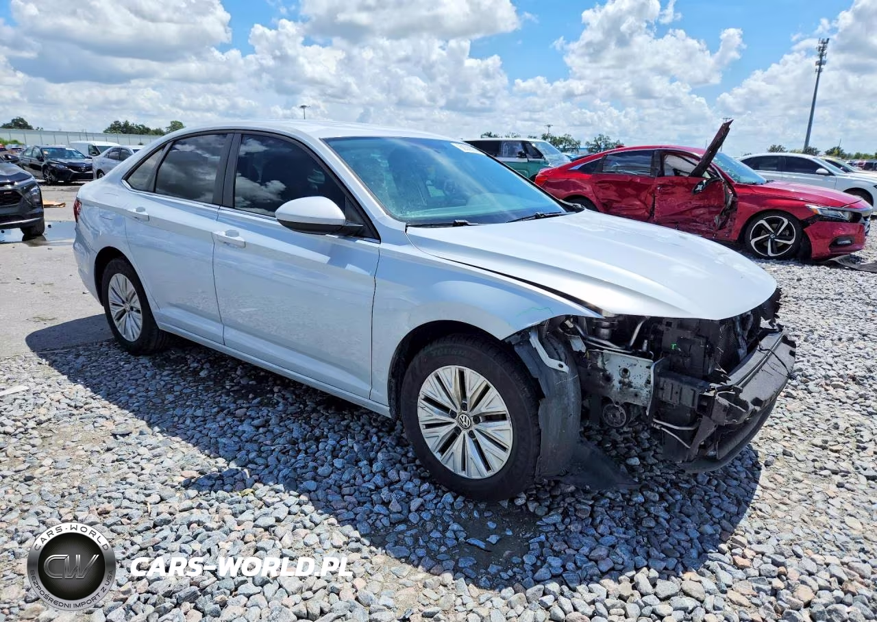 2019 Volkswagen Jetta S VIN:3VWC57BU0KM130848 - 4