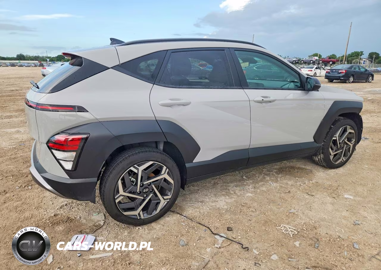 2026 Hyundai Kona Sel Premium VIN:KM8HD3A3XTU477755 - 3
