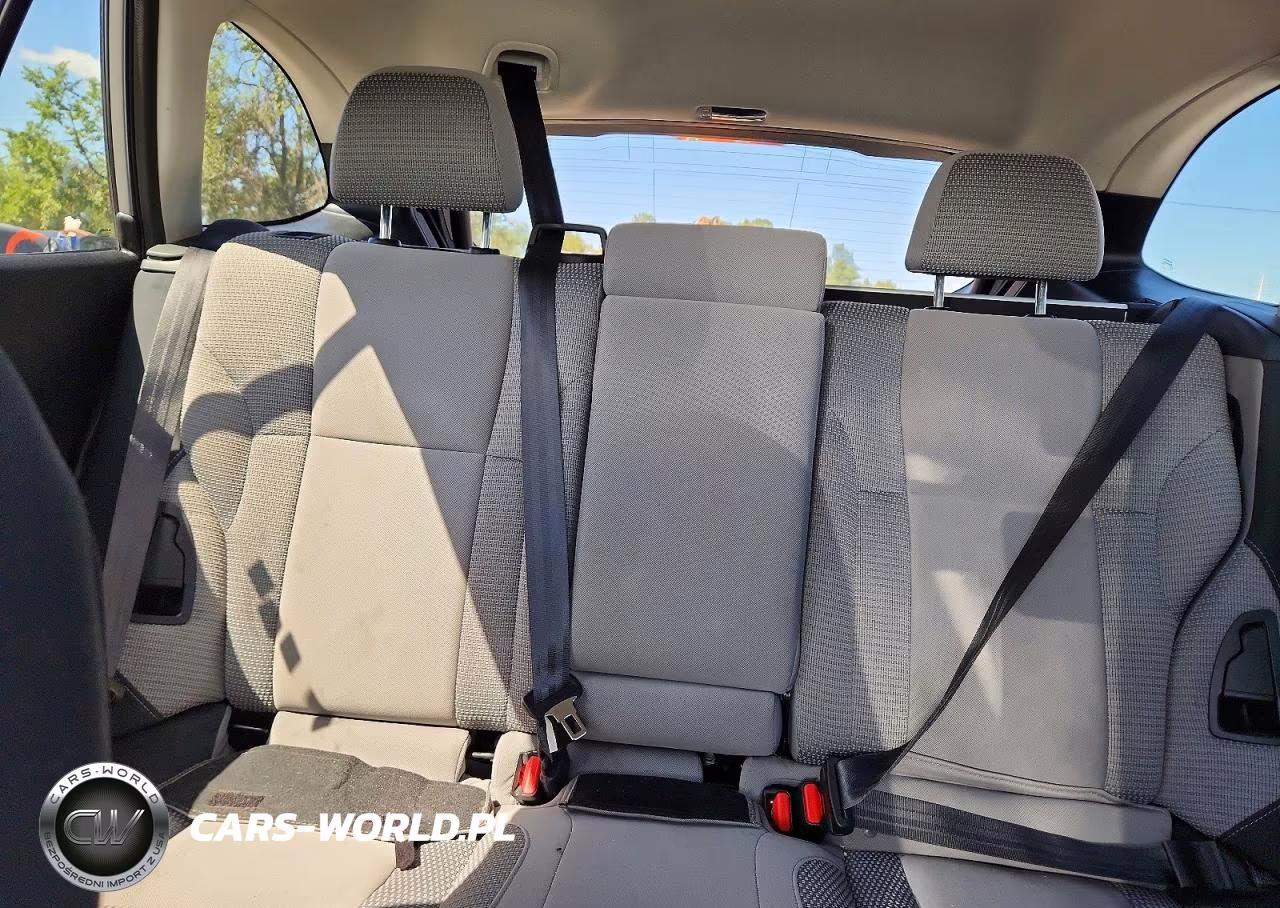 2022 Subaru Outback Premium VIN:4S4BTADC0N3121896 - 10