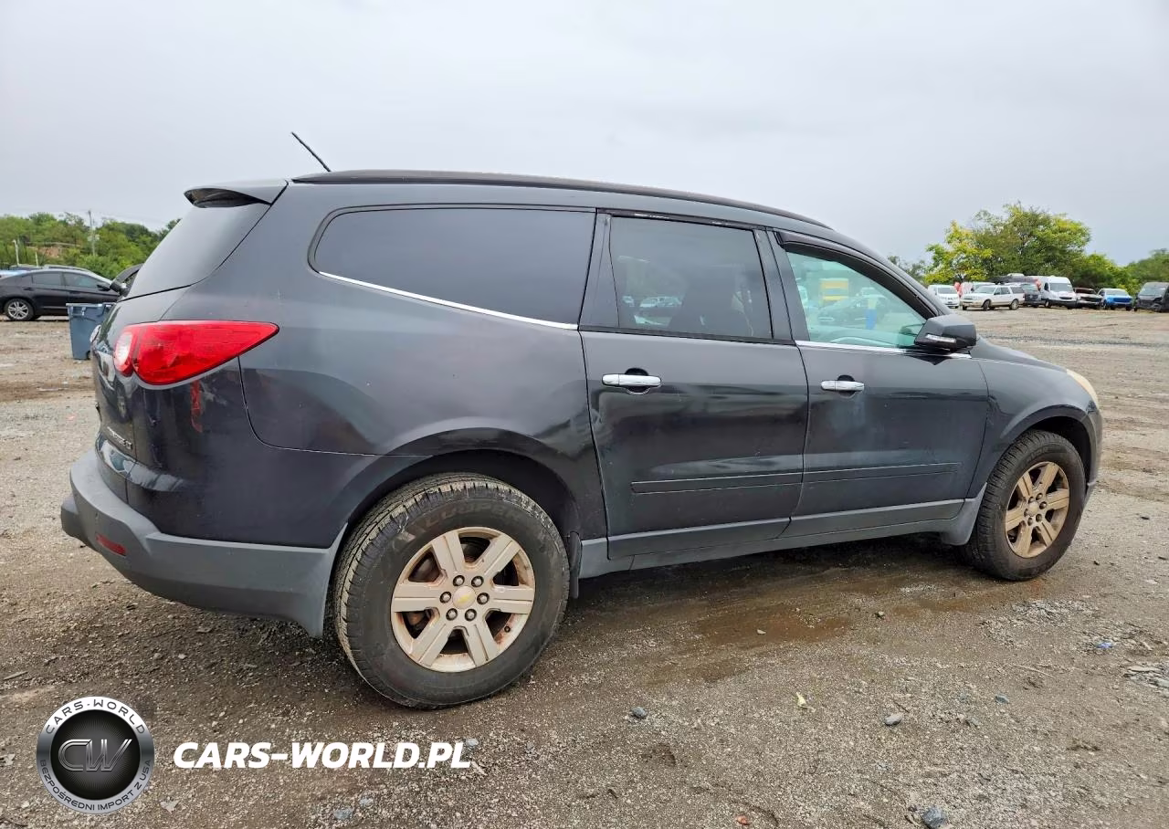 2011 Chevrolet Traverse Lt VIN:1GNKVGED3BJ196180 - 3