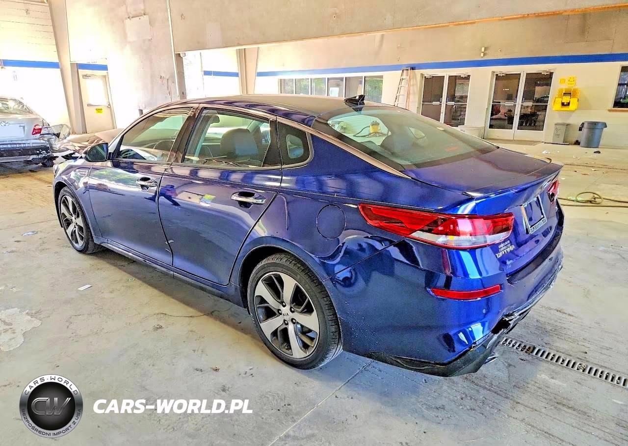 2019 Kia Optima S VIN:5XXGT4L34KG372879 - 2