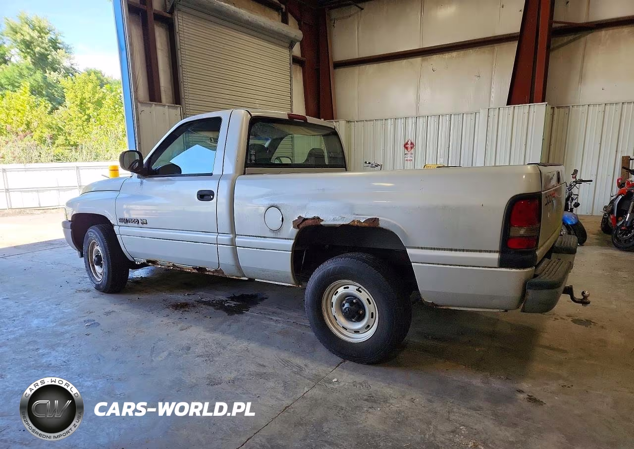 2001 Dodge Ram 1500 VIN:1B7HC16X51S318061 - 2