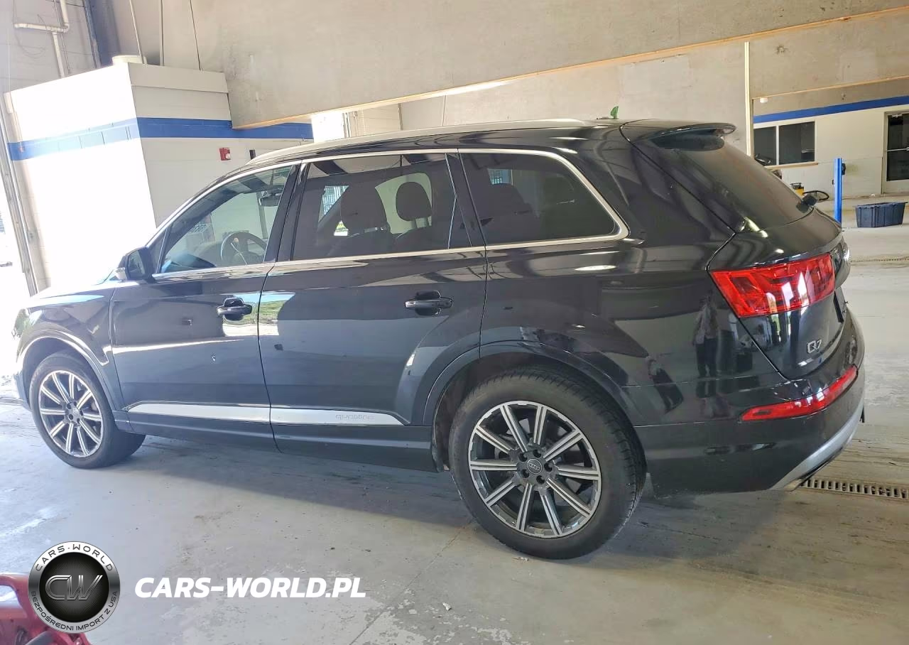 2017 Audi Q7 Premium Plus VIN:WA1LAAF72HD024433 - 2