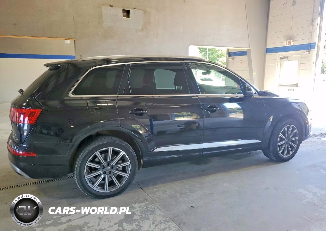 2017 Audi Q7 Premium Plus VIN:WA1LAAF72HD024433 - 3