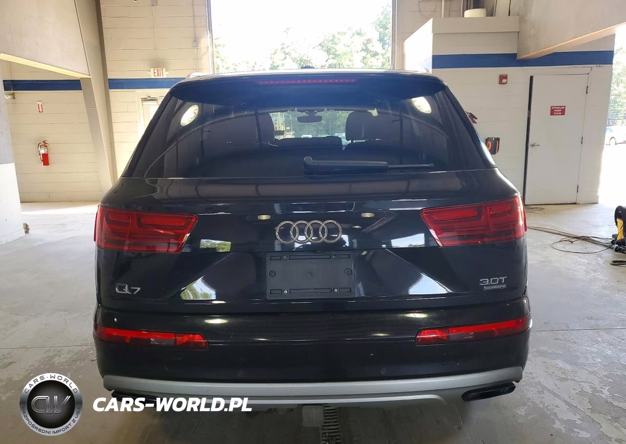 2017 Audi Q7 Premium Plus VIN:WA1LAAF72HD024433 - 6