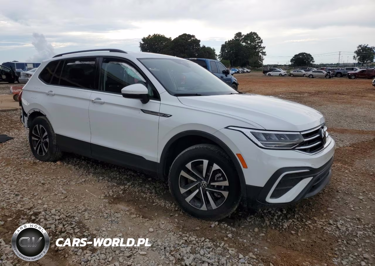 2024 Volkswagen Tiguan S VIN:3VVRB7AX2RM177621 - 4