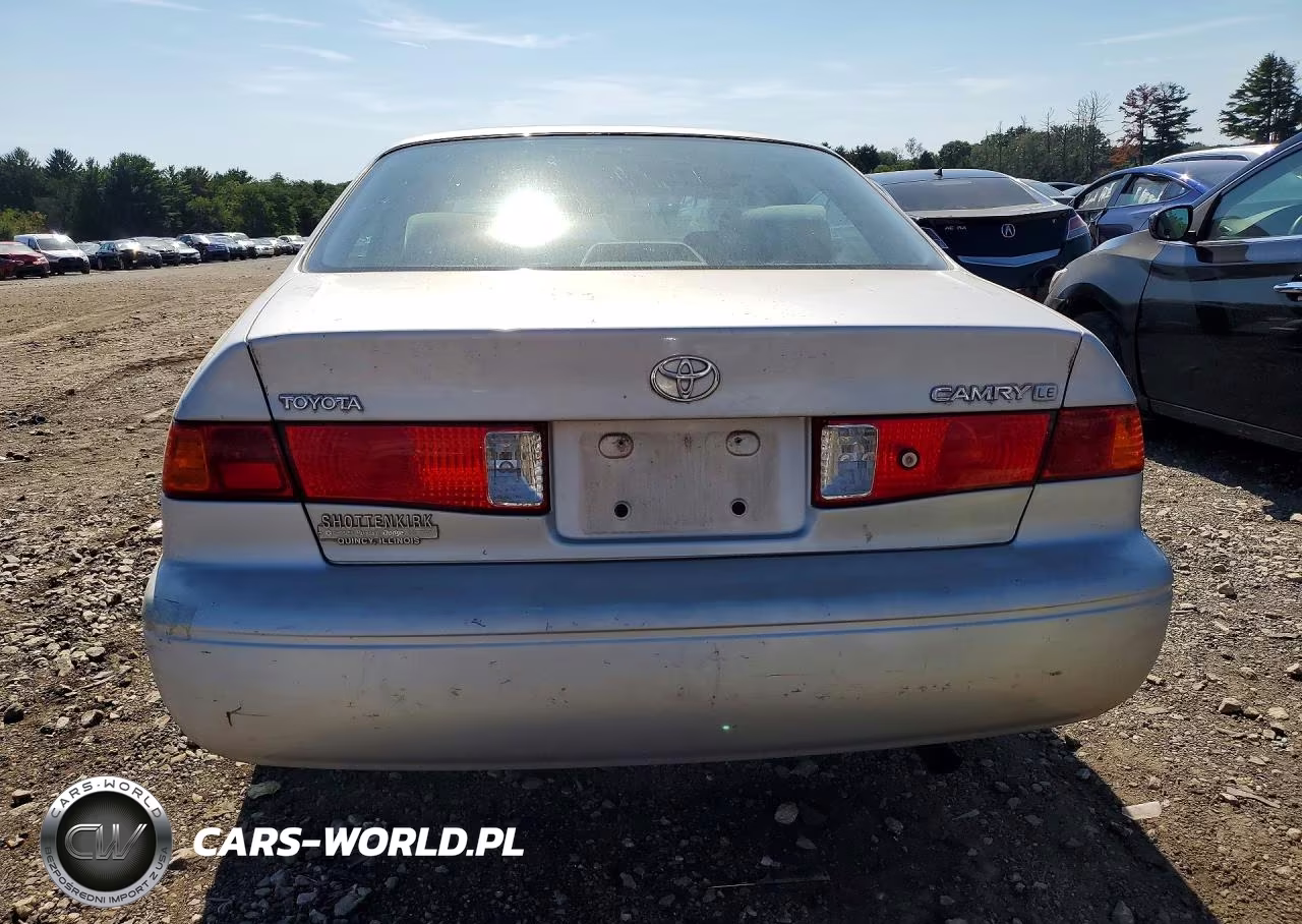 2001 Toyota Camry Le VIN:4T1BG22K61U028552 - 6
