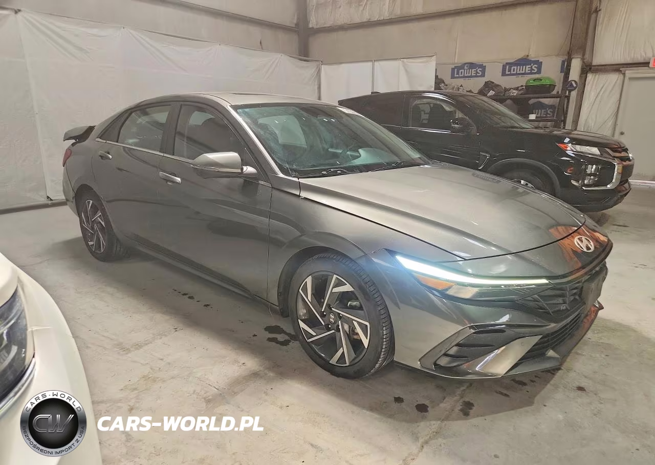 2024 Hyundai Elantra Limited VIN:KMHLP4DG7RU753694 - 4