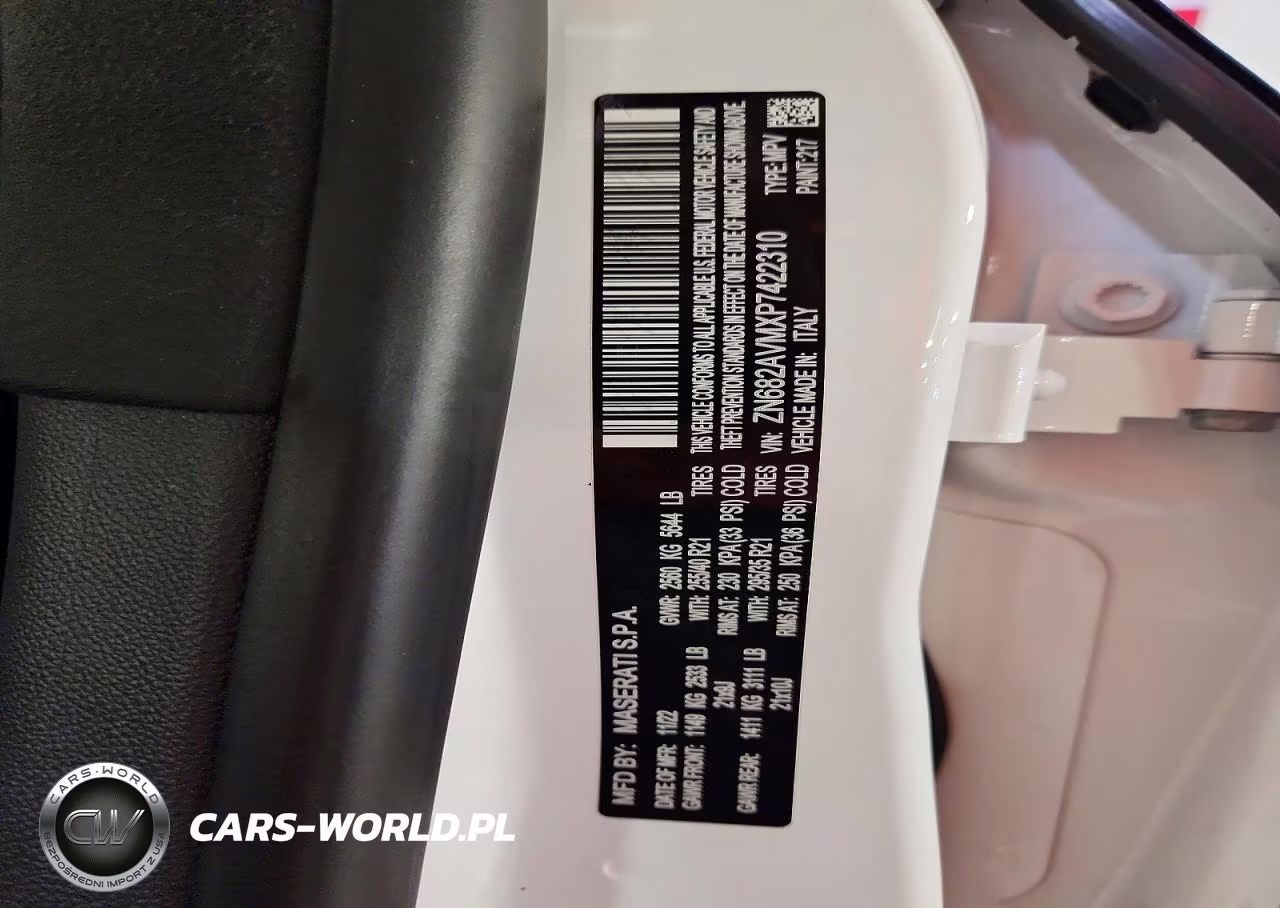 2023 Maserati Grecale Modena VIN:ZN682AVMXP7422310 - 13