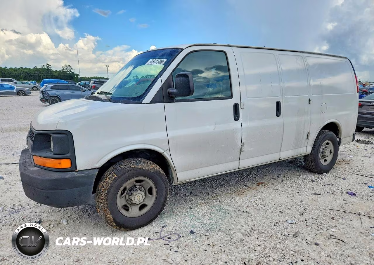 2009 Chevrolet Express G2500 Delivery Van