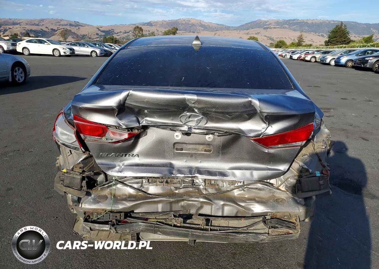 2018 Hyundai Elantra Sel VIN:5NPD84LF3JH327742 - 6