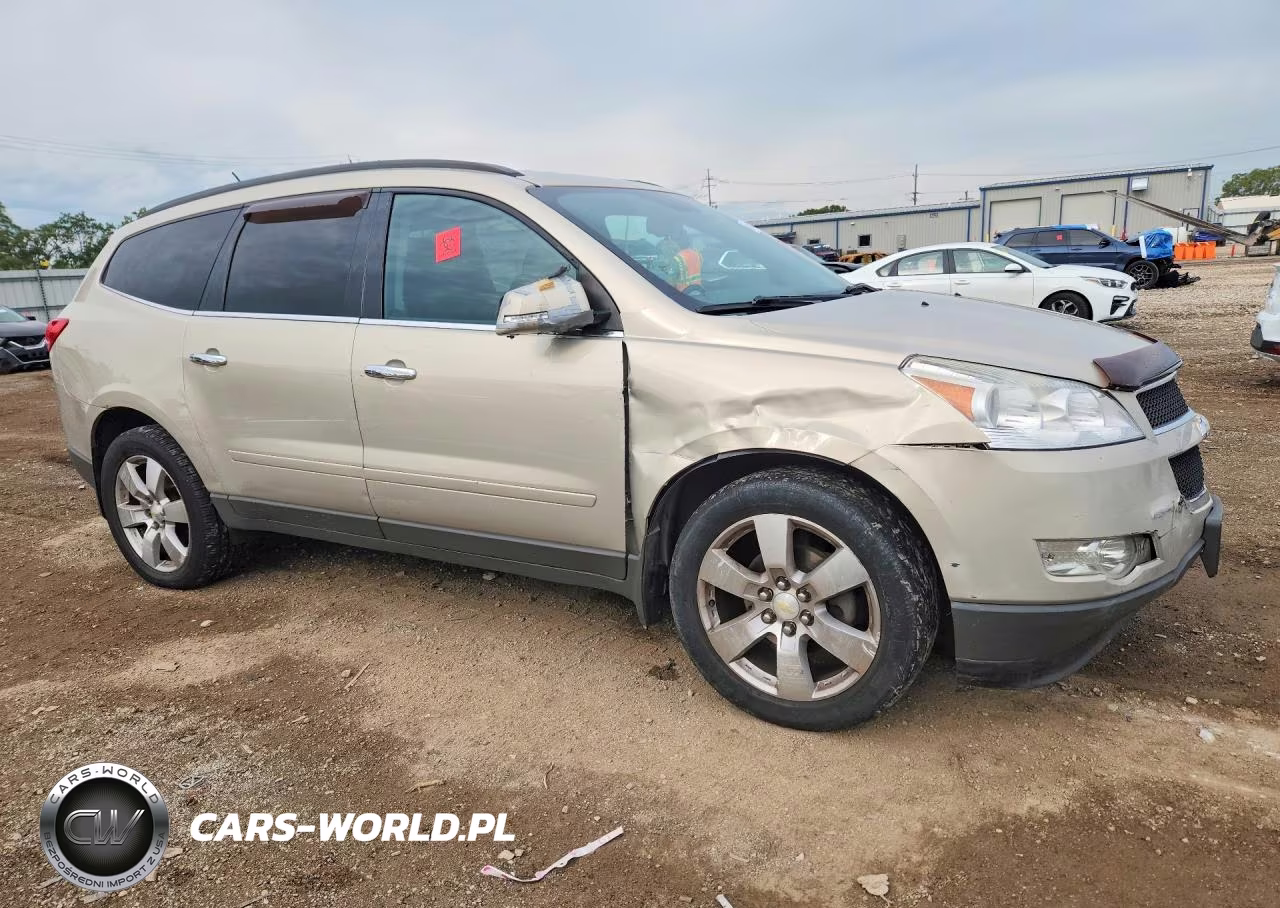 2012 Chevrolet Traverse Lt VIN:1GNKRGED4CJ273872 - 4