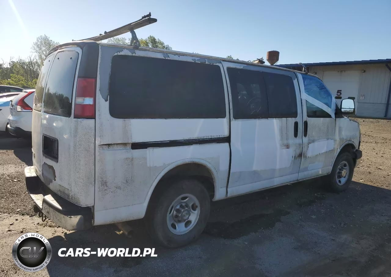 2009 Chevrolet Express G3500 VIN:1GAHG35K991176121 - 3