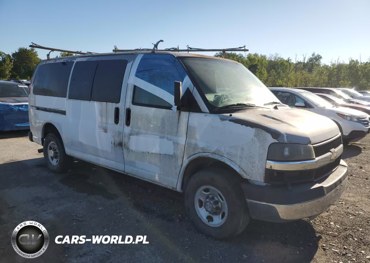 2009 Chevrolet Express G3500 VIN:1GAHG35K991176121 - 4