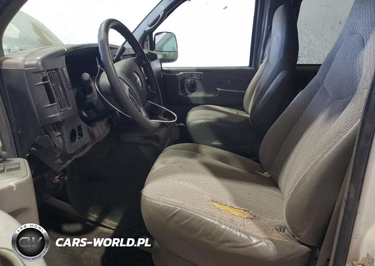 2009 Chevrolet Express G3500 VIN:1GAHG35K991176121 - 7