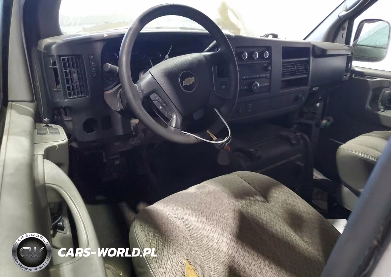 2009 Chevrolet Express G3500 VIN:1GAHG35K991176121 - 8