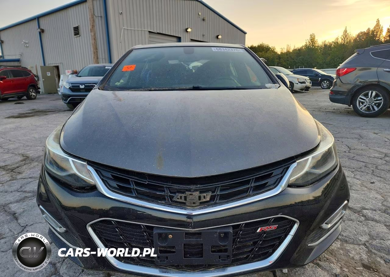 2018 Chevrolet Cruze Premier VIN:1G1BF5SM4J7114153 - 5
