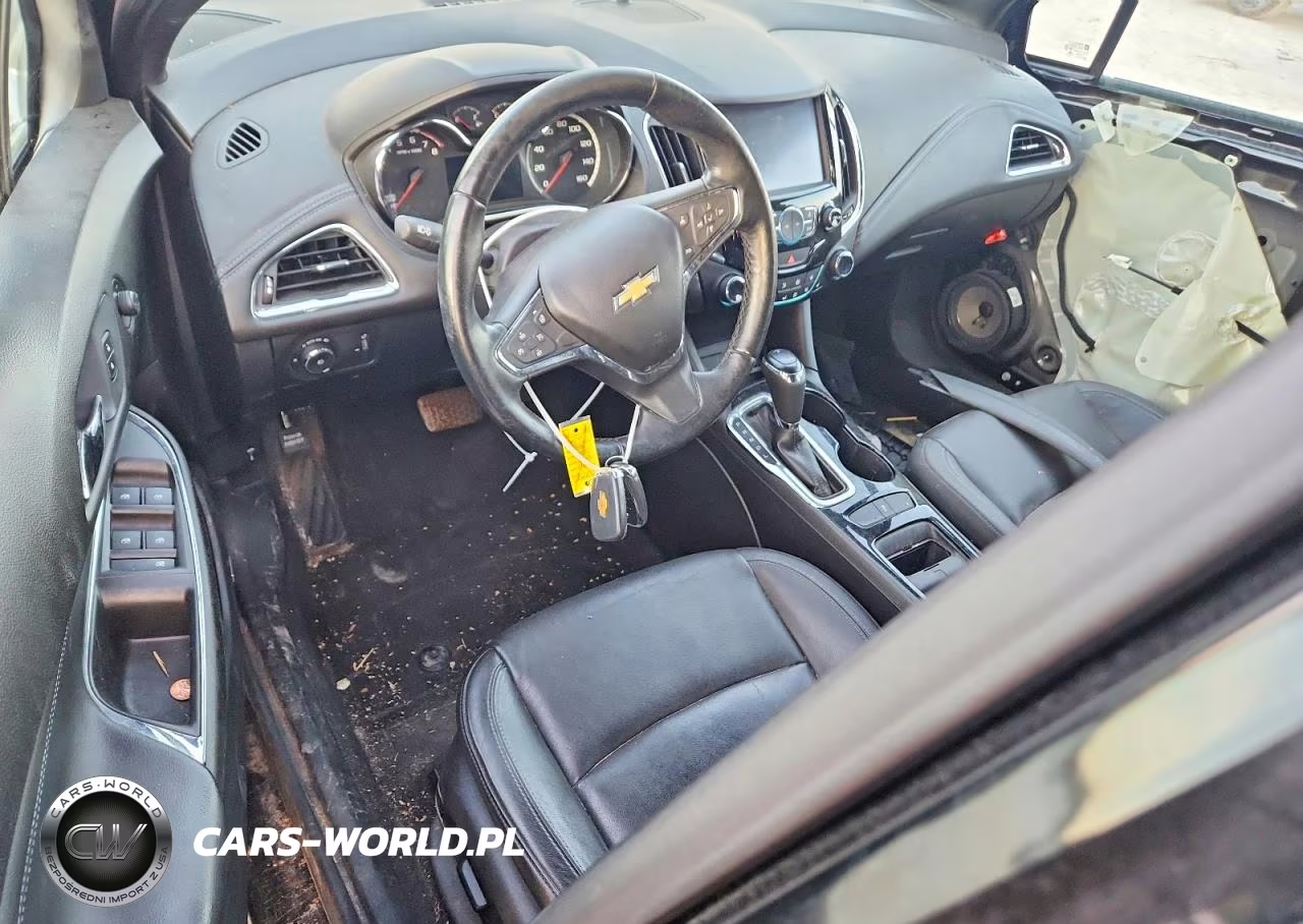 2018 Chevrolet Cruze Premier VIN:1G1BF5SM4J7114153 - 8