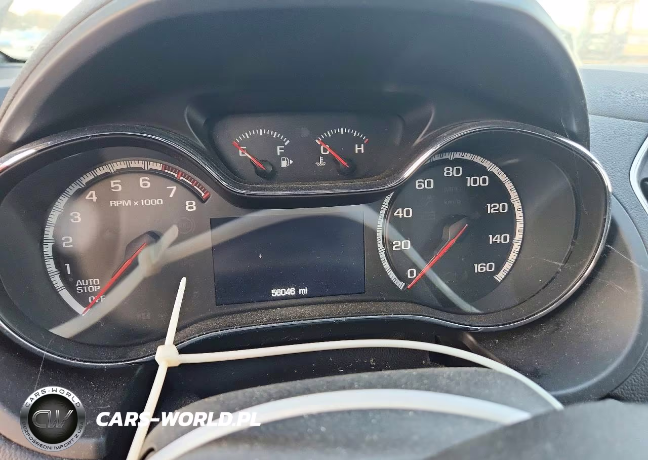 2018 Chevrolet Cruze Premier VIN:1G1BF5SM4J7114153 - 9