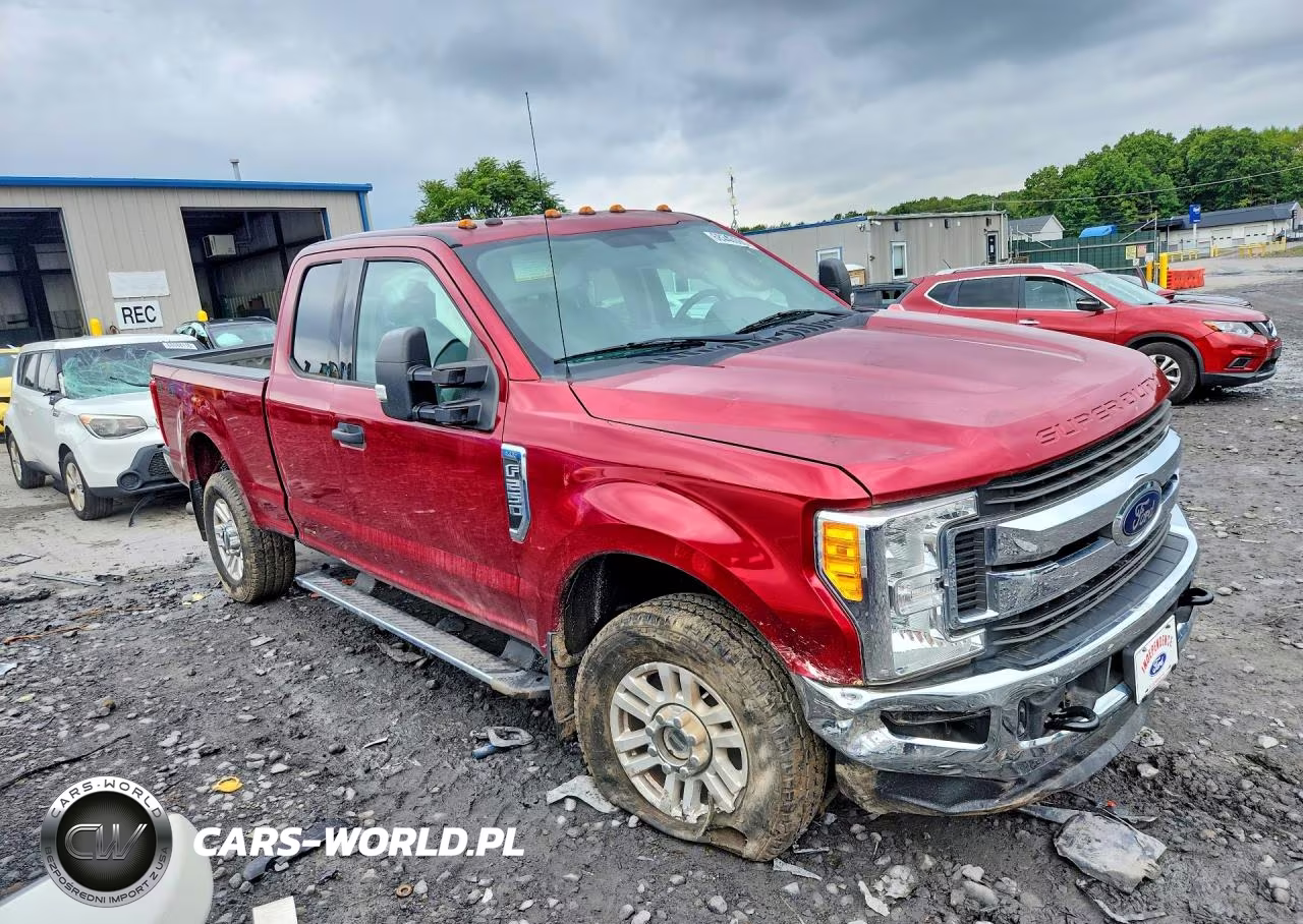 2017 Ford F250 Super Duty VIN:1FT7X2B69HEF42039 - 4