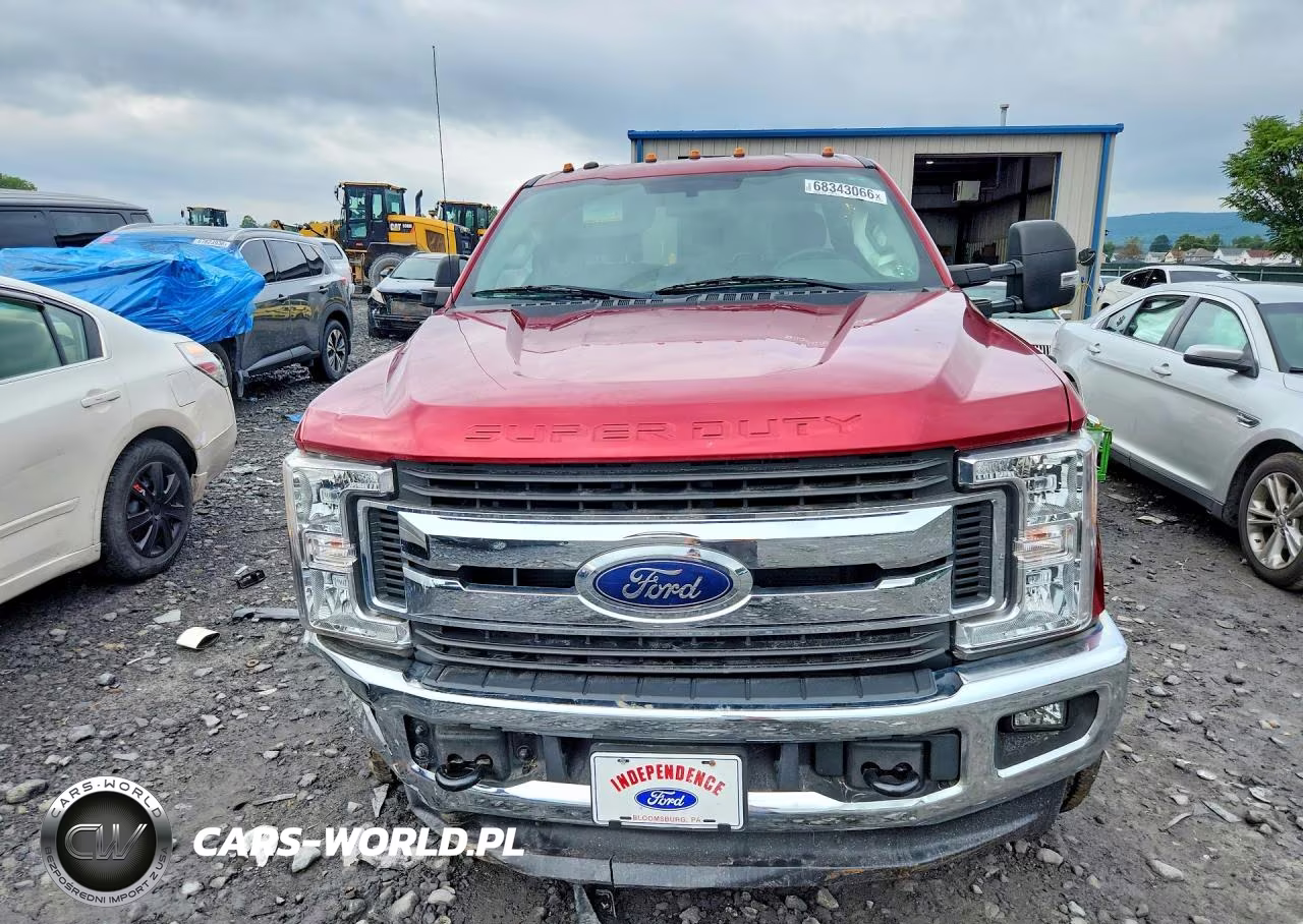 2017 Ford F250 Super Duty VIN:1FT7X2B69HEF42039 - 5