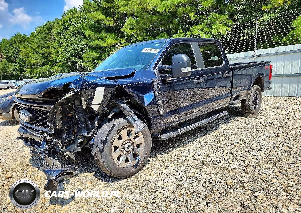 2023 Ford F250 Super Duty – zdjęcie 1 z 12