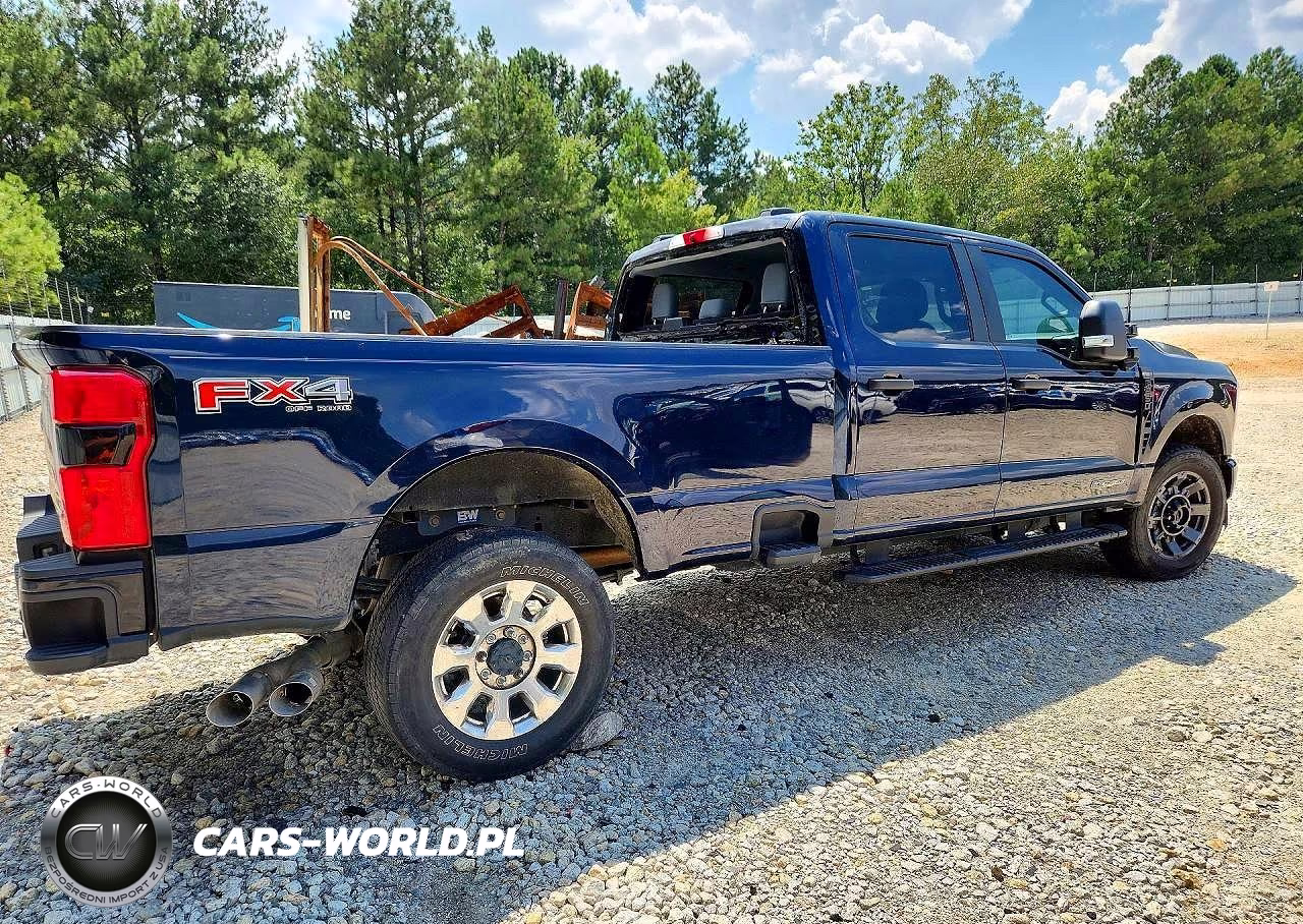 2023 Ford F250 Super Duty VIN:1FT8W2BT0PED80443 - 3
