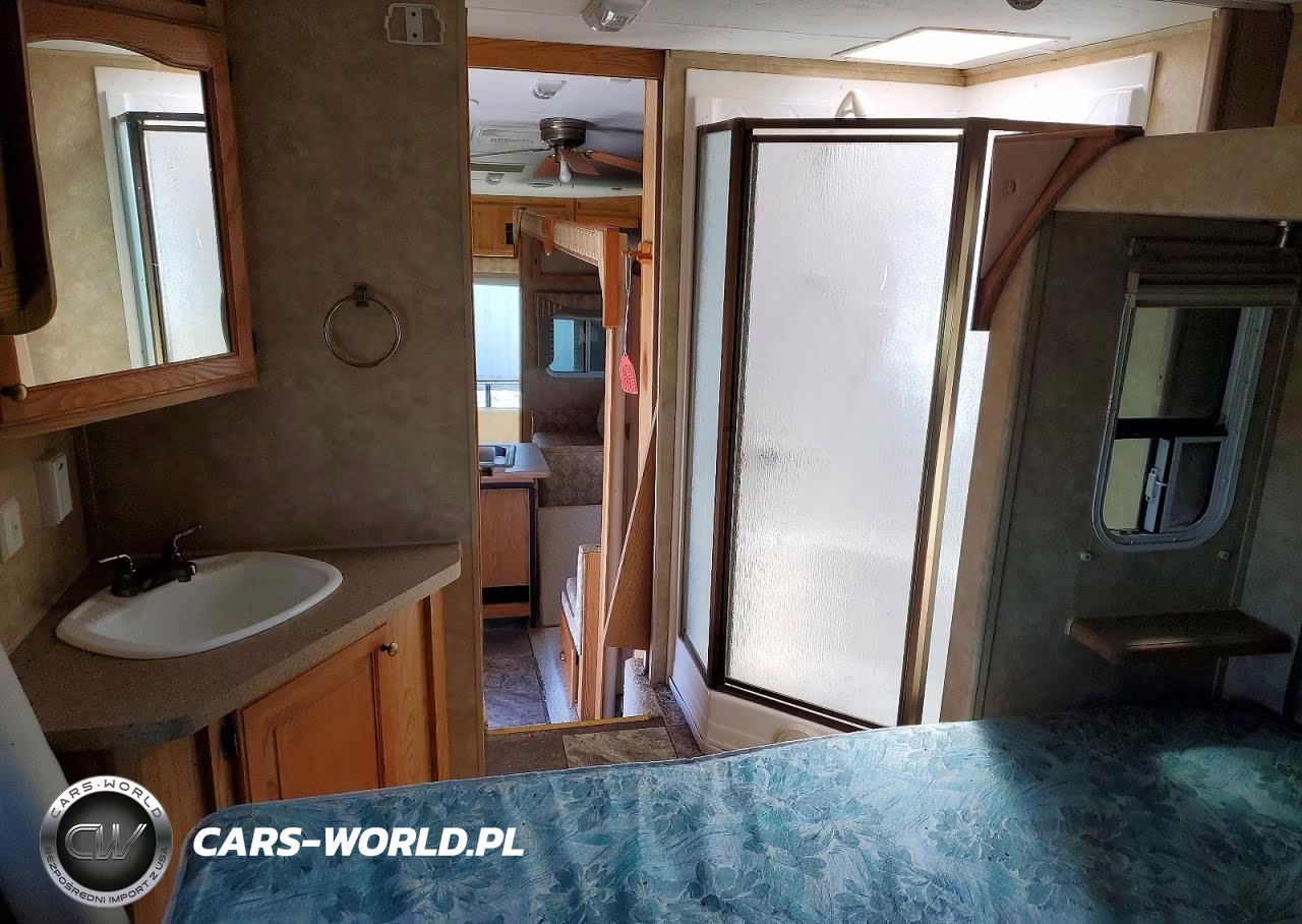 2007 Forest River Silverback Camper VIN:4X4FCRF277S199216 - 8