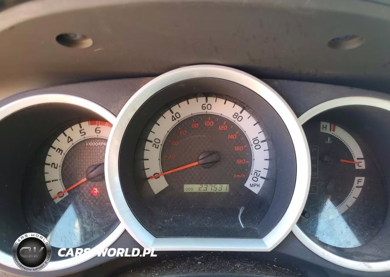 2013 Toyota Tacoma V6 VIN:3TMLU4EN1DM119692 - 9