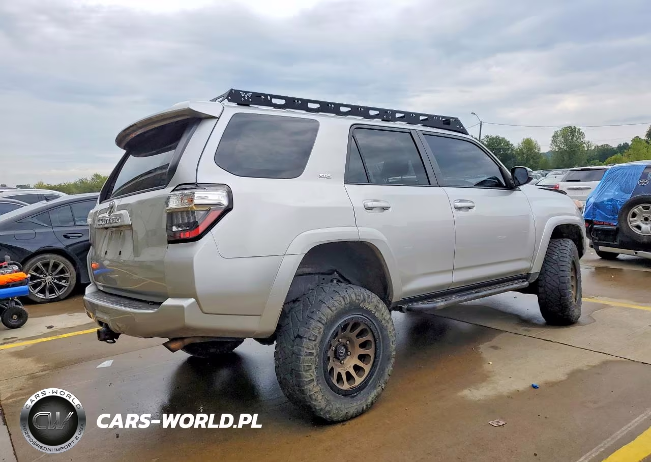 2018 Toyota 4Runner Sr5 VIN:JTEBU5JR3J5545164 - 3