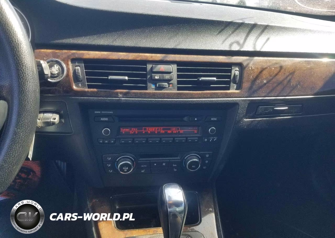 2010 BMW 335 I VIN:WBAWB7C58AP048601 - 9