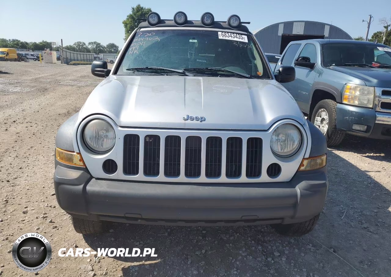 2006 Jeep Liberty Sport VIN:1J4GL48K06W246906 - 5